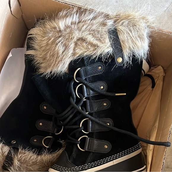 Sorel - Picture 9 of 9